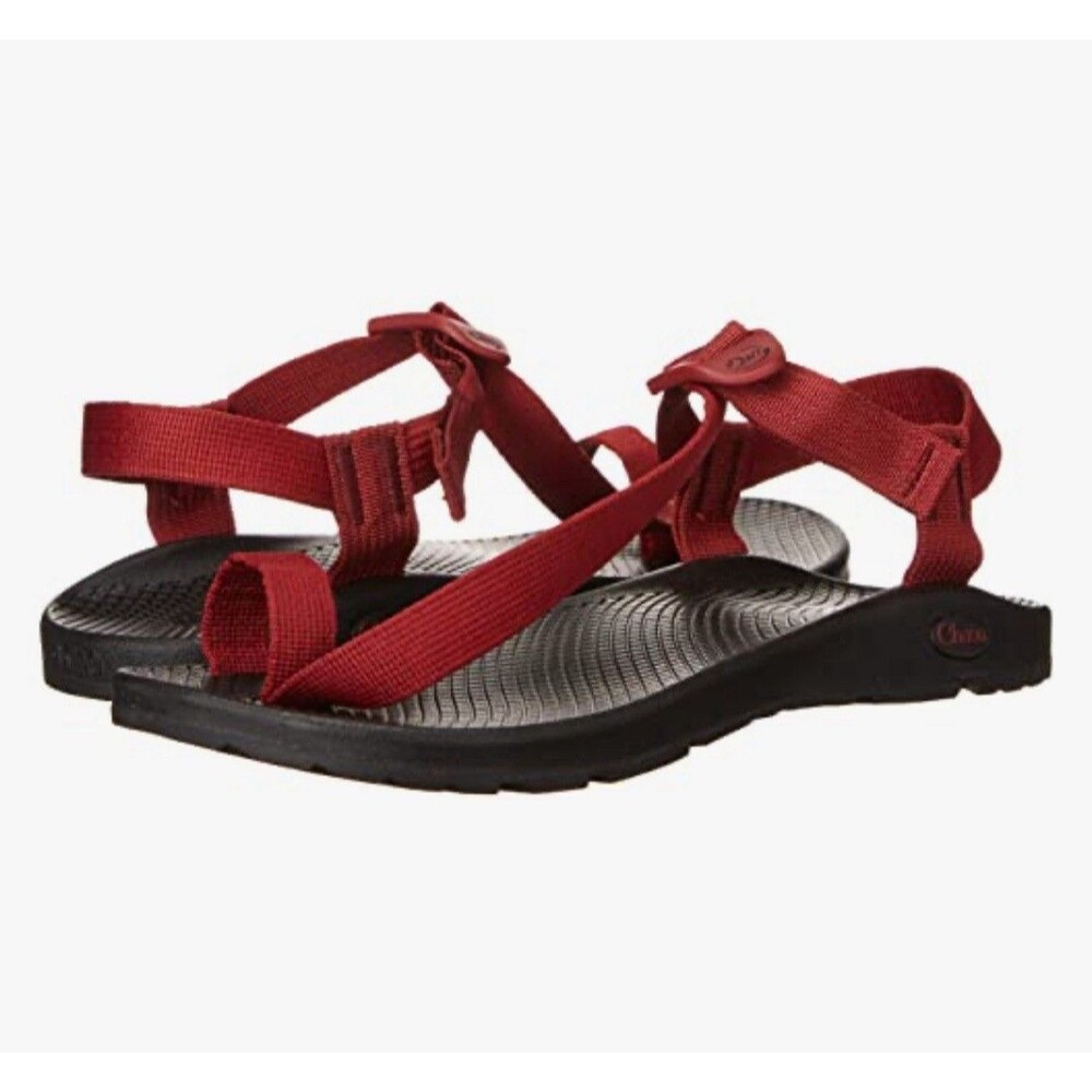 Chaco Bodhi Sandals Toe Strap Hiking / Outdoors Rhubarb Maroon Size 9 NWOB